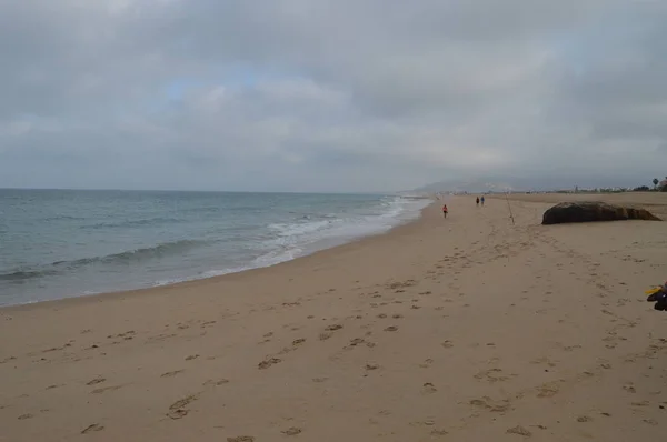 자하라의 아틀란테라 해변에서 어부와 2014년 12일 자하라 아튠스 카디즈 스페인 — 스톡 사진