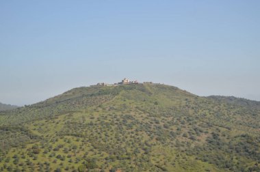 Elvas'taki Grace Hanım'ın Fort'unun Genel Görüşleri. Doğa, Mimarlık, Tarih, Sokak Fotoğrafçılığı. 11 Nisan 2014. Elvas, Portoalegre, Portekiz.