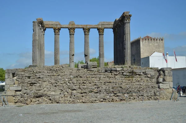 Ρωμαϊκό Ναό Της Ντιάνα Στην Έβορα Φύση Αρχιτεκτονική Ιστορία Φωτογραφία — Φωτογραφία Αρχείου