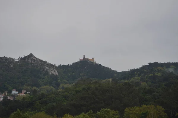 Wonderful Views Palace Pena Top Cliff Cloudy Day Colares Nature — 스톡 사진