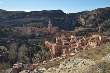 28 Aralık 2013. Albarracin, Teruel, Aragon, İspanya. Albarracin Köyü Görünümü Alcazar'dan. Tarih, Seyahat, Doğa, Manzara, Tatil, Mimarlık.