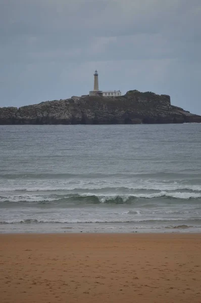 Amplia Larga Playa Somo Bahía Frente Palacio Magadalena Santander Agosto — Foto de Stock