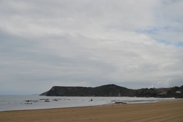 Wonderful Beach Cloudy Day Comillas August 2013 Comillas Cantabria Holiday — Stock Photo, Image
