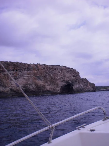 Underbara Klippformationer Sett Från Båt Citadellet Menorca Island Juli 2012 — Stockfoto