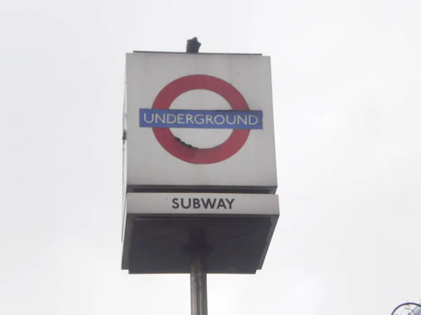 Señal Entrada Típica Metro Trafalgar Square Londres Diciembre 2011 Londres — Foto de Stock