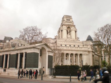 Backgroun Yılında Four Seasons Otel ile Tower Hill Memorial