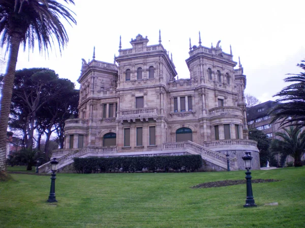 Quinta los Pinares en el Sardinero Construido en 1918 en Santander . — Foto de Stock