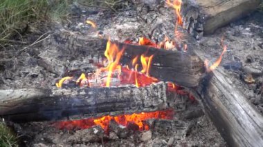 Sokak, ağır çekim üzerinde ateş