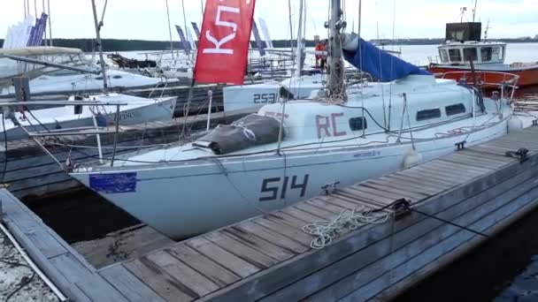 Jacht Dock Seebrücke Yachten Wind Und Segel — Stockvideo