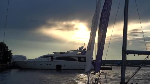 Yachts Baie Dans Soirée Moscou Juillet 2018 — Video