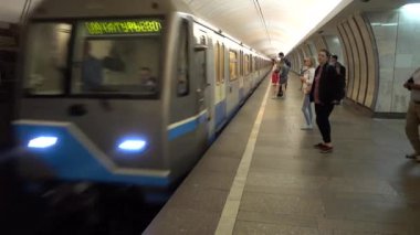 Metro Tren İstasyonu - Moskova, Eylül 2018 yaklaştı