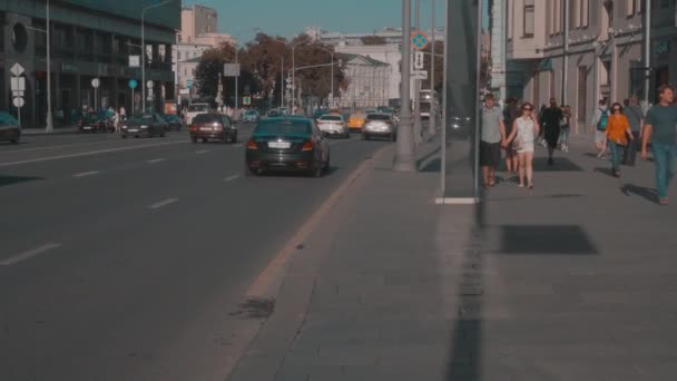 Hora Ponta Nas Ruas Cidade Movimento Carros Pessoas Moscou Setembro — Vídeo de Stock