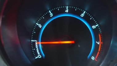 Bir ok takometre hareketi