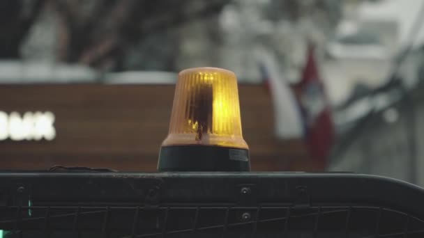 Knipperend licht van oranje kleur — Stockvideo