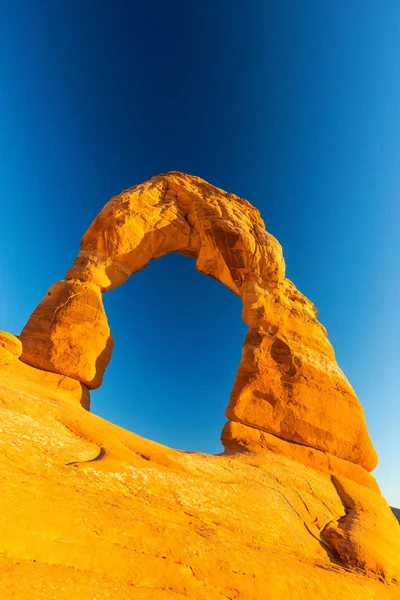 Bela Paisagem Arco Delicado Utah Uma Noite Clara Verão — Fotografia de Stock