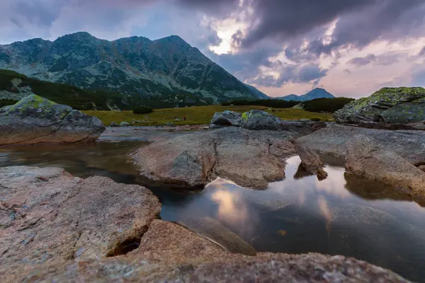 Autumn Mountain Scenery Mist Clouds — Stock Photo, Image