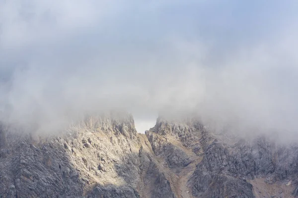 Güzel Sonbahar Sahne Dolomit Alpleri Nde Talya Dramatik Cennet Ile — Stok fotoğraf