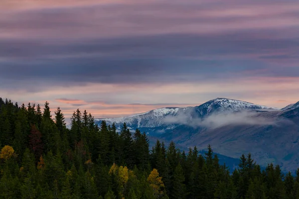 Färgglada Varma Solnedgången Transsylvanska Alperna Hösten — Stockfoto