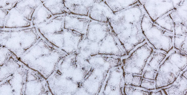 Abstrakte Sanddünen Einem Wilden Flussufer Bedeckt Mit Frischem Schneepuder — Stockfoto