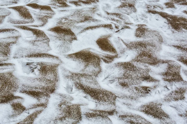 Abstrakte Sanddünen Einem Wilden Flussufer Bedeckt Mit Frischem Schneepuder — Stockfoto