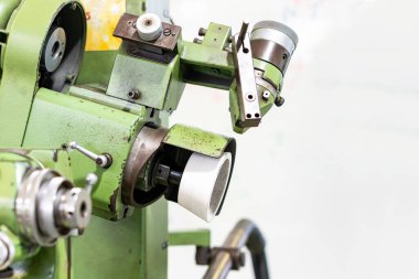 Çok amaçlı yarı otomatik yüksek hassasiyet ve kesinlik keskinleştirici alet ucu matkap ucu matkap bıçağı vb.