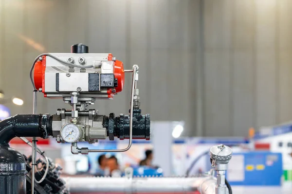 Tek bobin solenoid ve hava basıncı ve basınç ölçer birimi plastik enjeksiyon küf makinesi veya üfleme makinesi ile yönlendirme kontrolü için pnömatik iç iplik top vanası