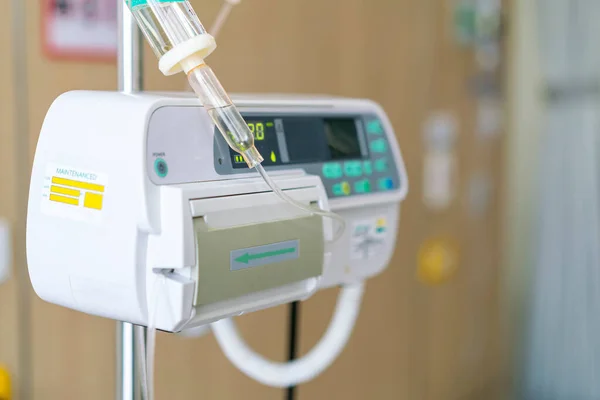 Modern Automatic Infusion Pump Infuses Fluids Medication Nutrients Sodium Chloride — Stock Photo, Image