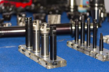 cnc makine merkezi ya da değirmen makinesi için karpit metali kesme aracı için çok tip tutucu