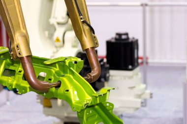 Otomotiv endüstriyel işleri için otomatik direnç noktası kaynak makinesi