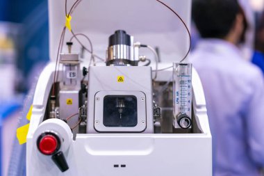 Advance technology mass spectrometer device of lab for analysis property element of sample by detector molecule for industrial food pharmaceutical nutraceuticals agriculture chemical & petrochemicals clipart