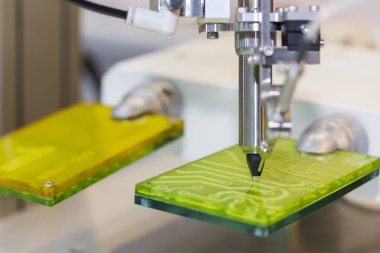 Otomatik üretim lehimleme ve baskılı elektrik devre kartının lehimleme demir uçlarını kapat