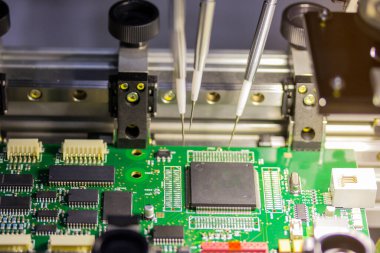 Yazdırılmış devre kartı üretmek için otomatik sistem makinesi