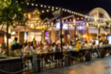 görüntü bir restoran gece festivalin bulanıklık ve mutlu ve bokeh arka plan, Bangkok Tayland için ile rahatlatıcı atmosfer.