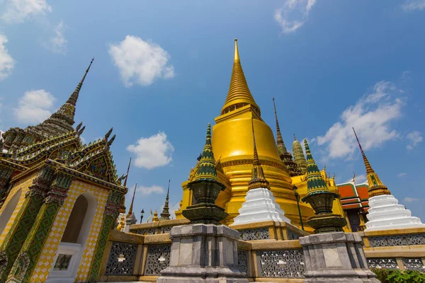 Wat Phra Kaew Thailand April 2018 Temple Emerald Buddha Officially — Stock Photo, Image