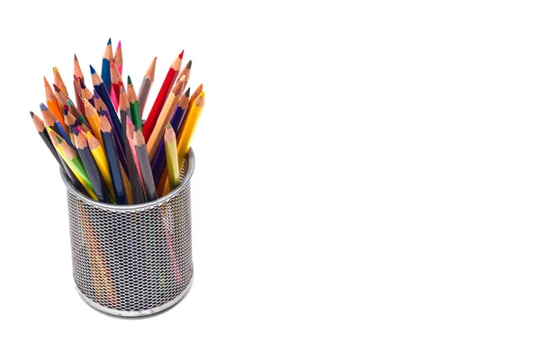 Divers Crayons Couleur Dans Une Tasse Isolée Sur Espace Copie — Photo