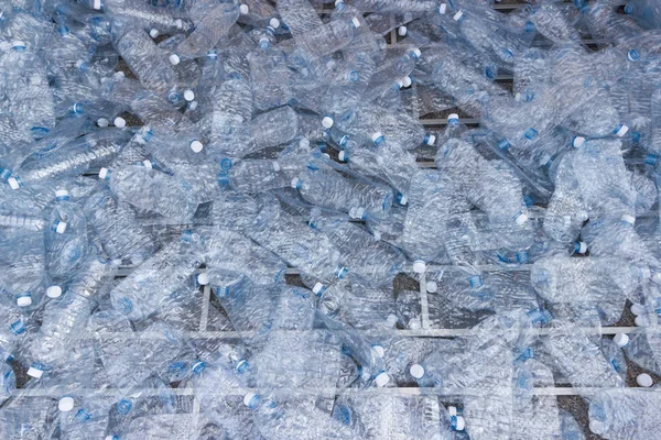 plastik şişeler, plastik şişe boş geri dönüşüm kavramı kullanılan 