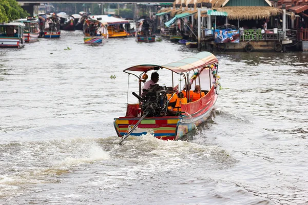 Río Chao Phraya Bangkok Tailandia May 2018 Personas Que Viajan — Foto de Stock