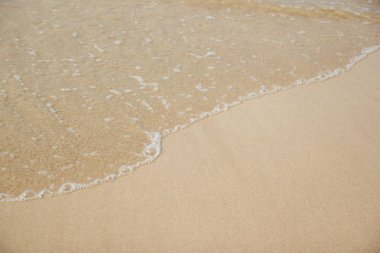 Tayland, kopya alanı kum kopya alanı üzerinde deniz kıyısı mavi okyanusta dalga yumuşak