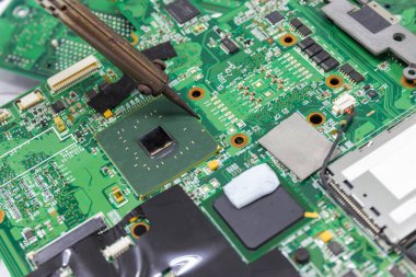 Lehimleme demirleri, kavram teknoloji bilgisayarın bilgisayar devre kurulu elektronik tamir teknisyeni donanım devre