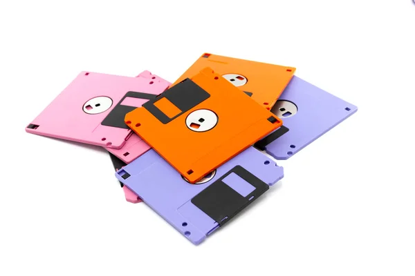 软盘也称为软盘 或只是磁盘是一个无处不在的形式的数据存储和交换从 Mid 1970S Mid 2000S 在白色背景上被隔离 — 图库照片