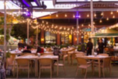 soyut bulanıklık görüntü bir sürü insan mutlu ve huzurlu bir restoran ve atmosfer Festivali gece eğlence keyfini..
