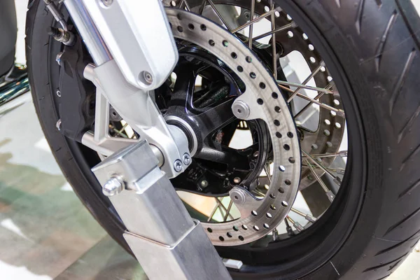 Detalhe Motocicleta Roda Disco Freio Abs Freios Parte Motocicleta — Fotografia de Stock