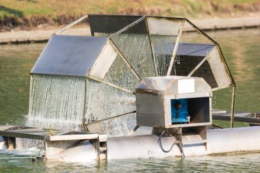 Atık su arıtma makine genel Park Bangkok Tayland.