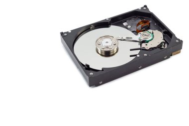Sabit disk sürücü bilgisayar veri depolama teknolojisi için Hdd beyaz arka plan kopya alanı ile izole..