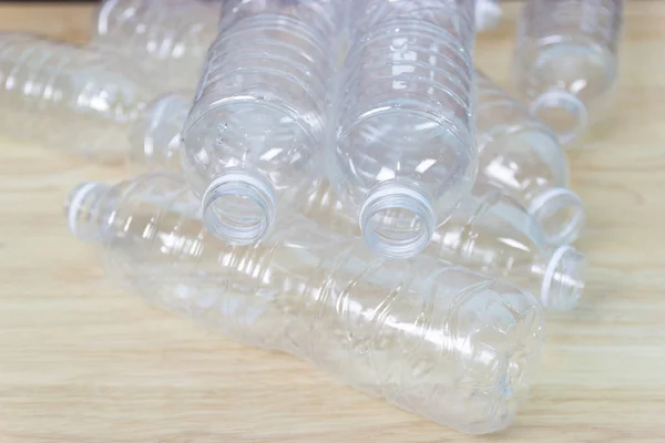 Plastik Şişeler Kavram Plastik Şişe Kullanımı Azaltmak Yeniden Boş Kullanılan — Stok fotoğraf