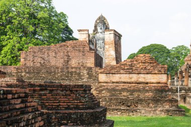 Sukhothai tarihi merkezi ve Siam Tay sanat ve kültür kökeni bir Unesco Dünya Miras kenti olarak listelendi düşünülen ilk başkenti olduğunu