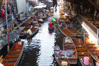 Damnoen Saduak Yüzen Pazar, Tayland onun yüzen Bir Marke olduğunu