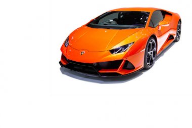 Göstermek için Lamborghini Huracan araba izole beyaz arka plan