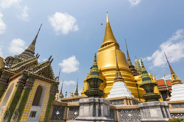 Wat Phra Kaew, Thailand he most important Buddhist temple in Tha — Stock Photo, Image