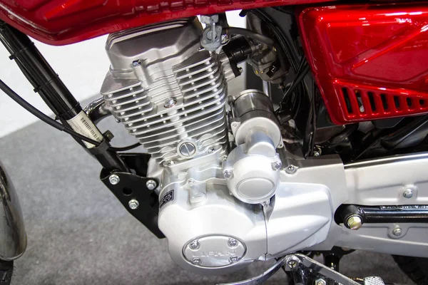 Nuevo detalle de las innovaciones de la motocicleta del bloque del cilindro de la motocicleta —  Fotos de Stock